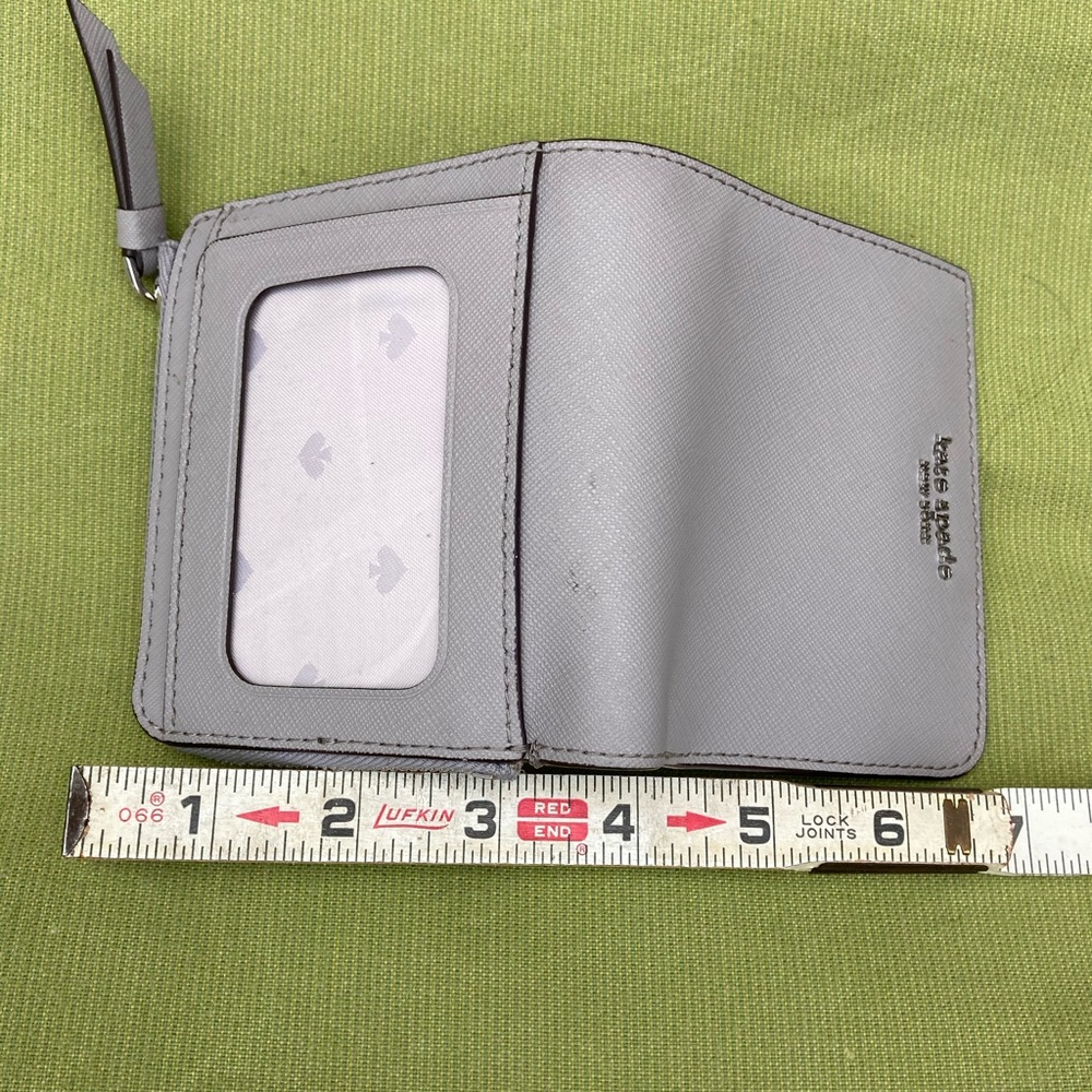 Kate Spade wallet - Picture 3 of 4